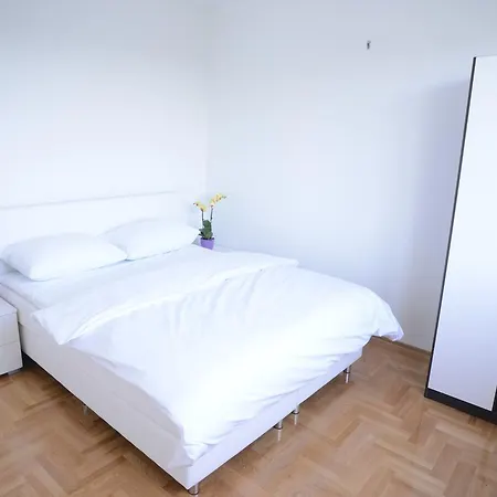 Evropa Auberge de jeunesse *